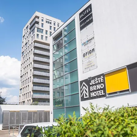 Jestebrno ホテル 4*