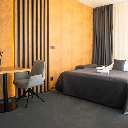 Hotel Jestebrno 4*