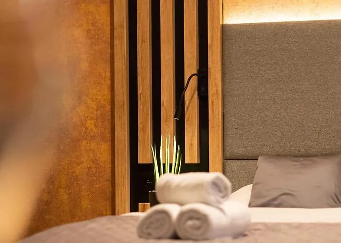 فندق Jestebrno 4*